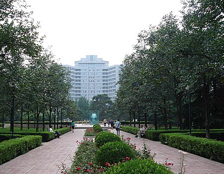 北京理工大學春季校園風景圖