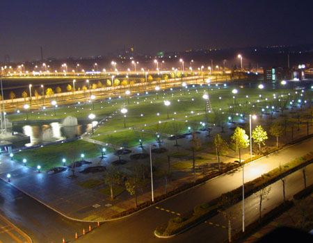 鄭州大學校園夜景